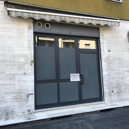 Monolocale Arredato Con Una Camera Leilighet Parma Eksteriør bilde