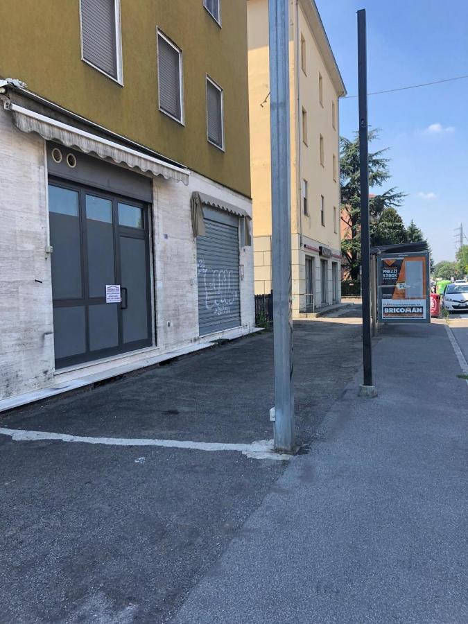 Monolocale Arredato Con Una Camera Leilighet Parma Eksteriør bilde
